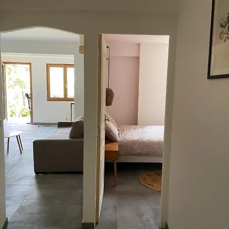 Appartamento Avec Jardin Privatif *