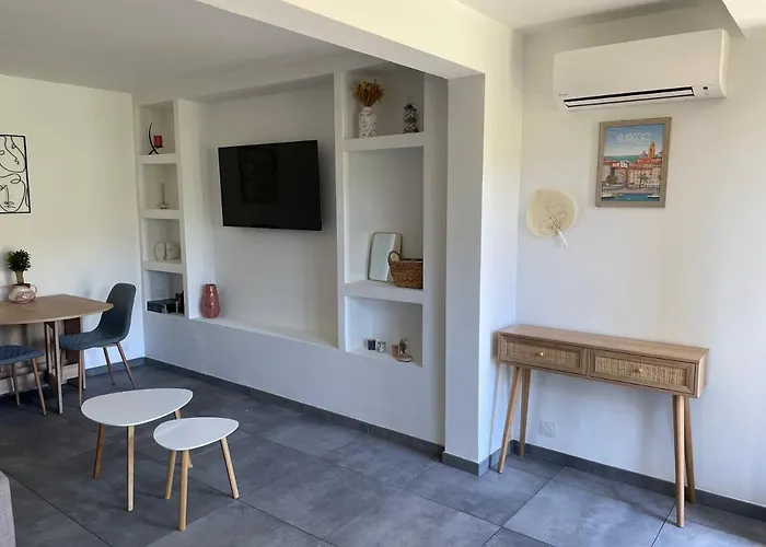 Casa Di Santa Avec Jardin Apartment Ajaccio (Corsica)
